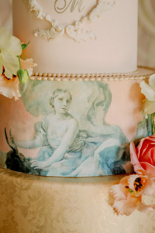 wedding cake, cake details, castle wedding cake