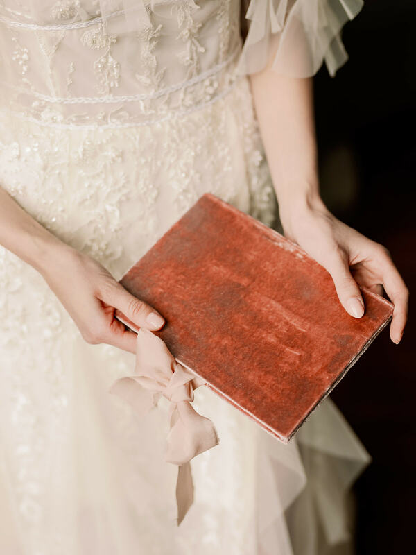 vow book, wedding details
